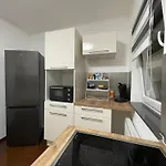 公寓 Gemuetliches Dg-apartment In Weissenthurm, 4 Weissenthurm