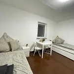 Gemuetliches Dg-apartment In Weissenthurm, 4 * Weissenthurm