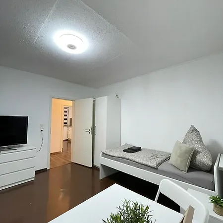 Gemuetliches Dg-apartment In Weissenthurm, 4