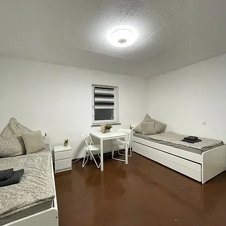 Gemuetliches Dg-apartment In Weissenthurm, 4