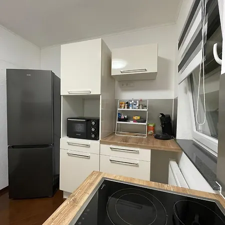 Apartamento Gemuetliches Dg-apartment In Weissenthurm, 4 Weissenthurm