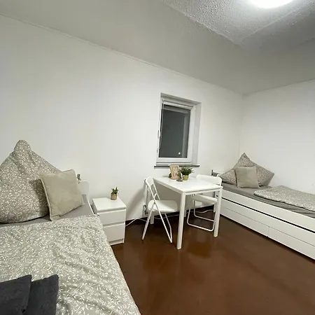 Gemuetliches Dg-apartment In Weissenthurm, 4 * Weissenthurm