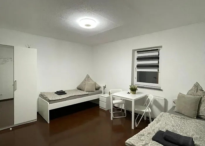 Gemuetliches Dg-apartment In Weissenthurm, 4 *