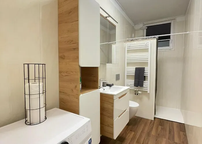 Gemuetliches Dg-apartment In Weissenthurm, 4 דירה Weissenthurm